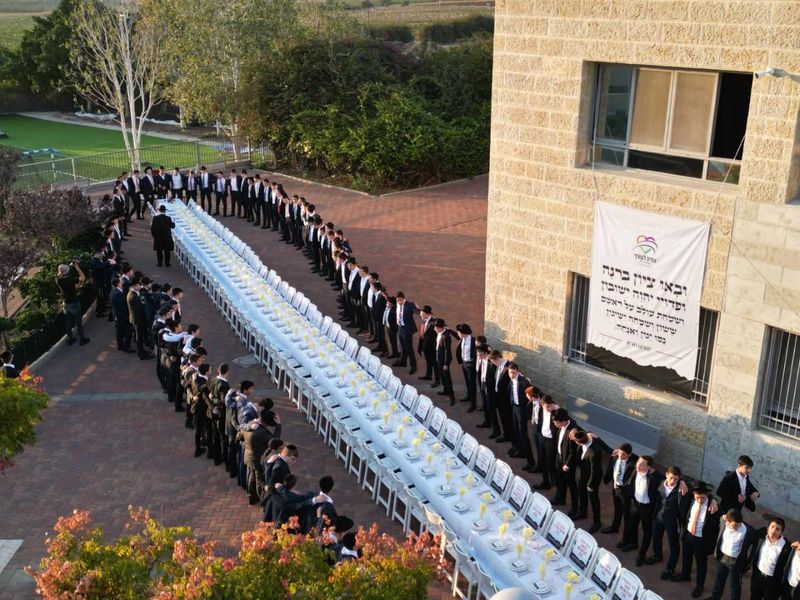 שבת לחטופים בישיבת נהורא